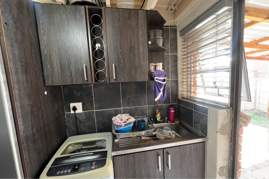 2 Bedroom Property for Sale in Walmer Link Eastern Cape
